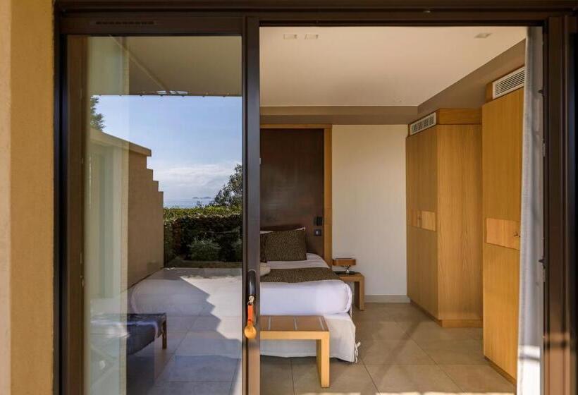 اتاق لوکس با چشمانداز دریا, Les Bergeries De Palombaggia