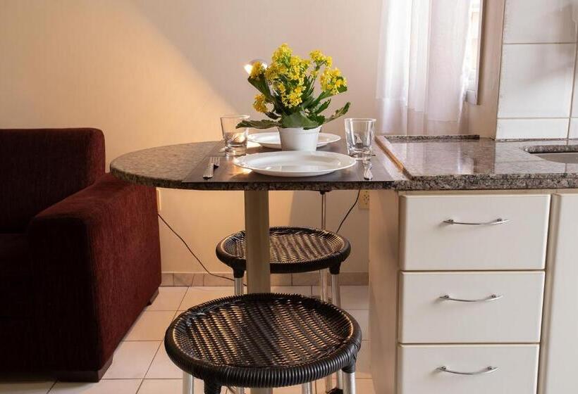 标准间, Pampulha Flat