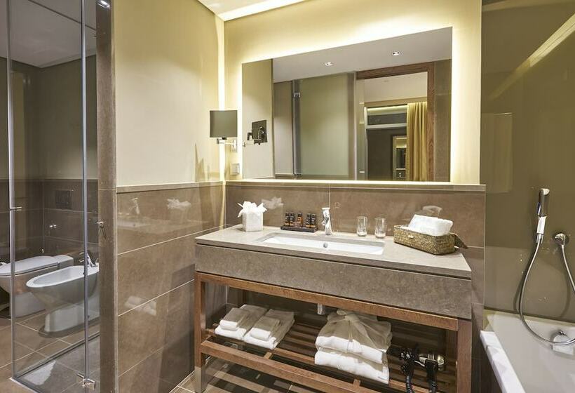 سوییت جونیور, Portobay Liberdade