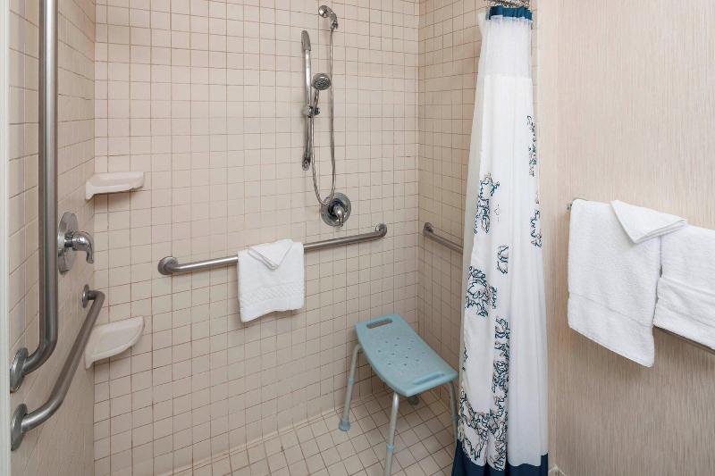 带大床的标准工作室, Residence Inn Tucson Airport
