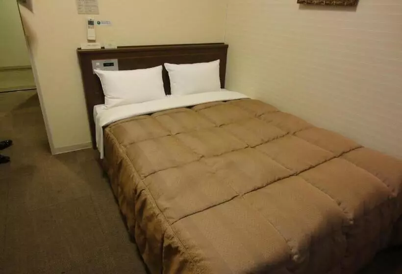 ダブルベッドのベーシックルーム, Route Inn Grantia Hakodate Ekimae