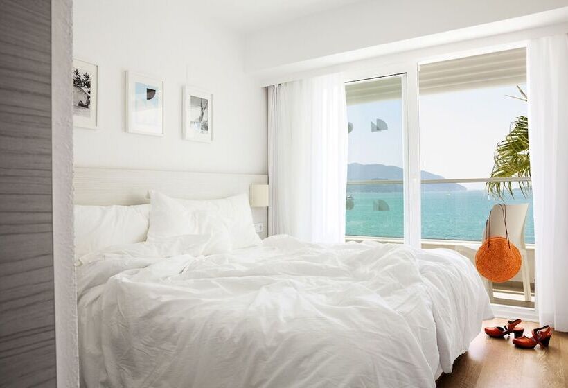 Номер Стандарт Вид на Море, The Beachfront Hotel Adult Only 16 Plus