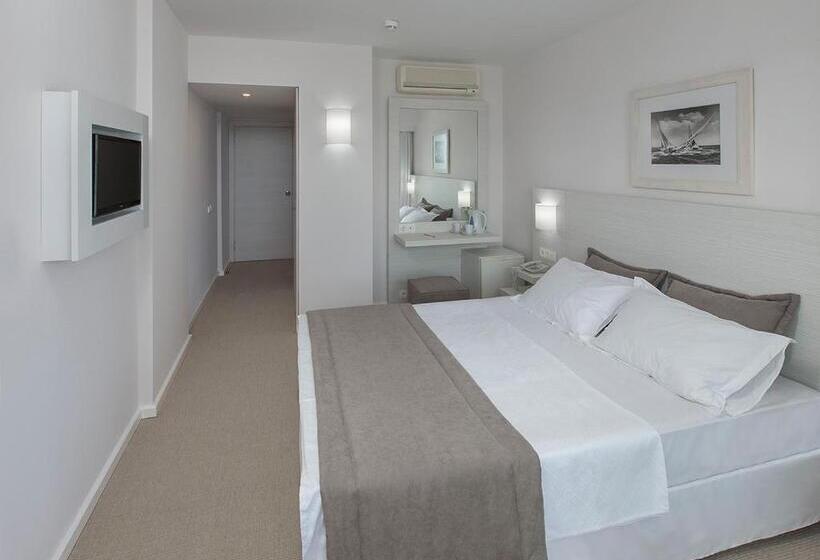 غرفة قياسية مطلّة علي الحديقة, The Beachfront Hotel Adult Only 16 Plus