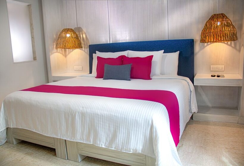 Suite, The Palm