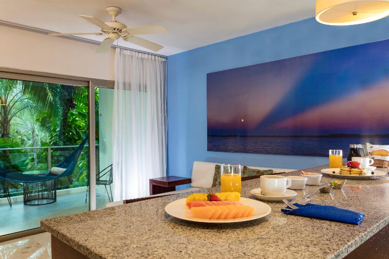 חדר סטנדרט, The Palm