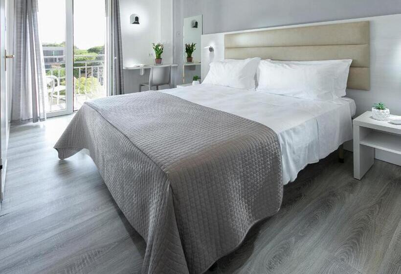 バルコニー付きスタンダードルーム, Zanarini In Centro A Riccione