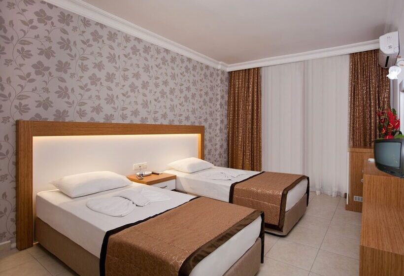 דירת חדר, Kleopatra Aytur Apart