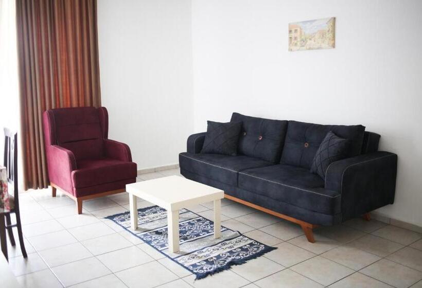 דירת חדר, Kleopatra Aytur Apart