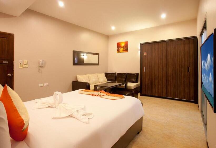 جناح, U Sabai Living