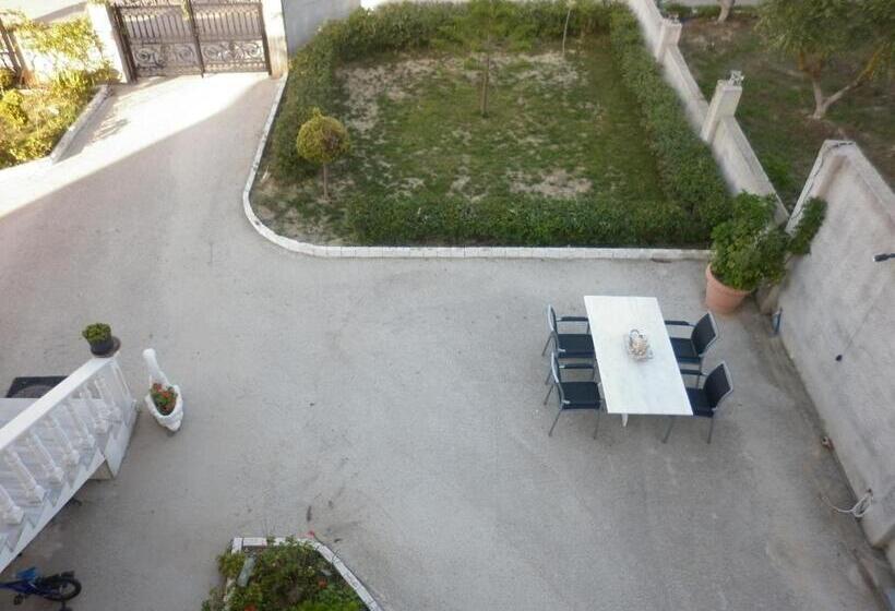 וילה עם חדר שינה אחד ובריכת שחיה, Zante View Studios & Villas