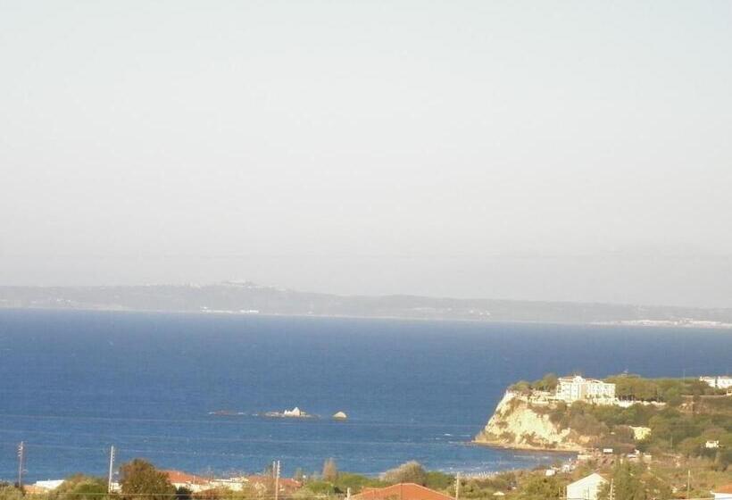 וילה עם חדר שינה אחד ובריכת שחיה, Zante View Studios & Villas