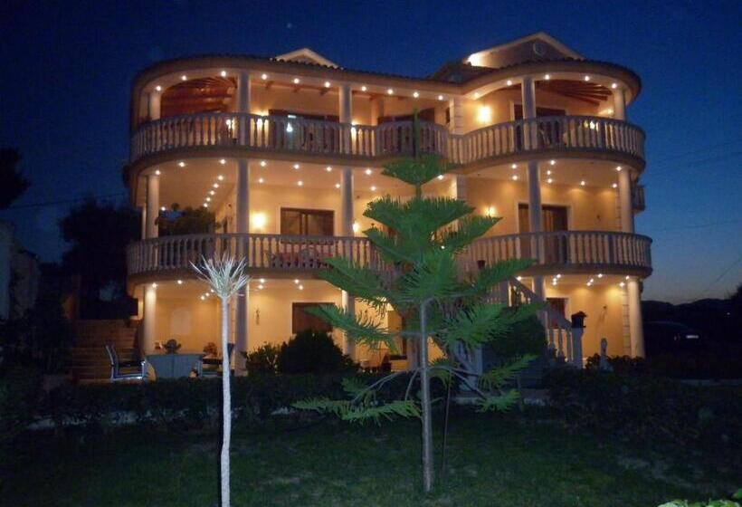 וילה עם חדר שינה אחד ובריכת שחיה, Zante View Studios & Villas