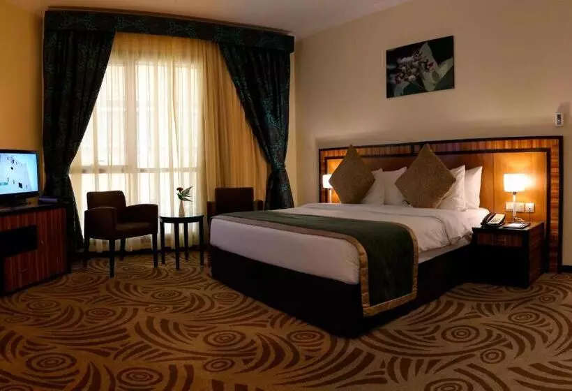 ３ベッドルームアパートメント, Al Majaz Premiere Hotel Apartments