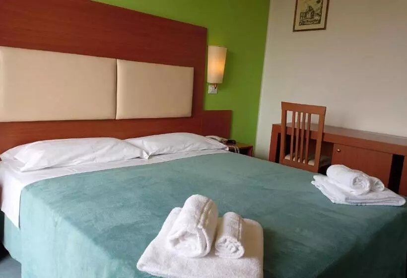 اتاق استاندارد, Helios Beach