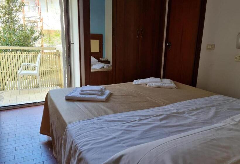Quarto Familiar, Helios Beach