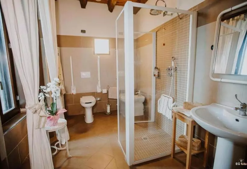 スーペリアールーム, Al Castello Resort