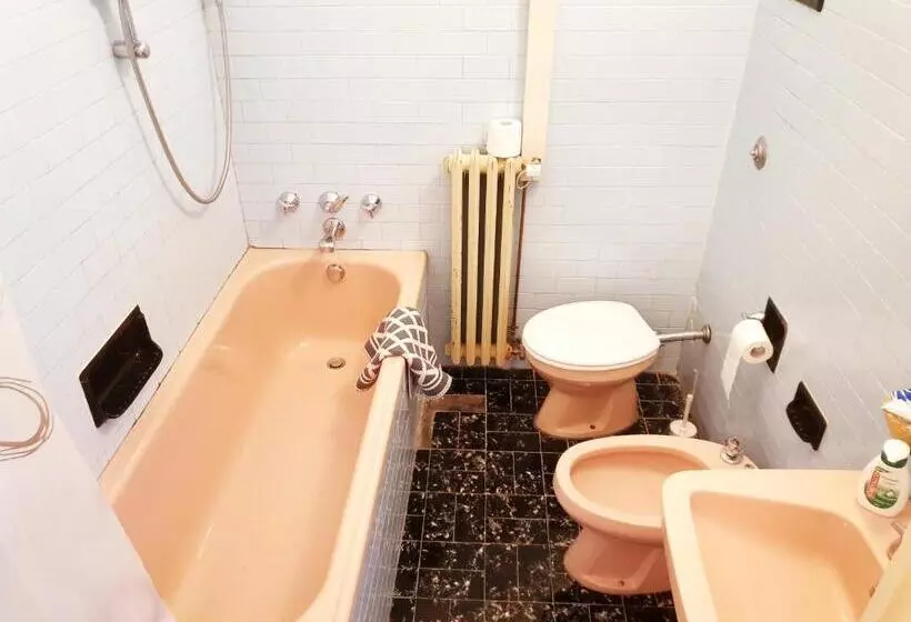 スタンダード４人部屋, Albergo Trieste