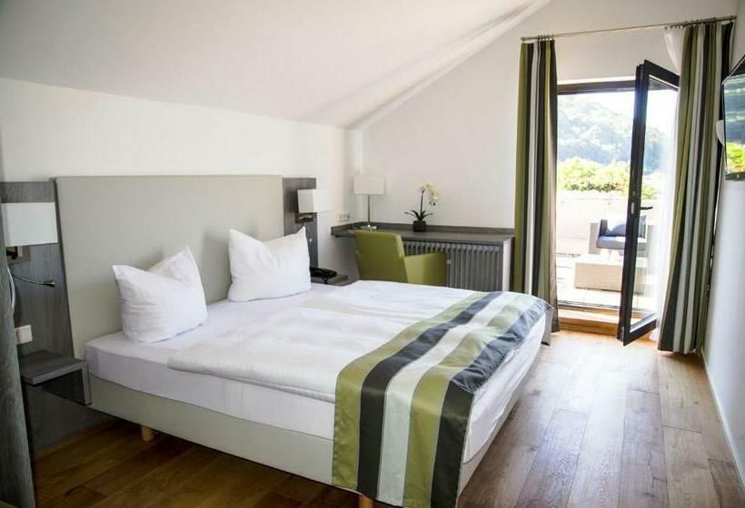 ビジネスルーム, Am Schloss