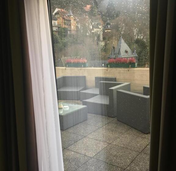 1ベッドルームアパートメント, Am Schloss