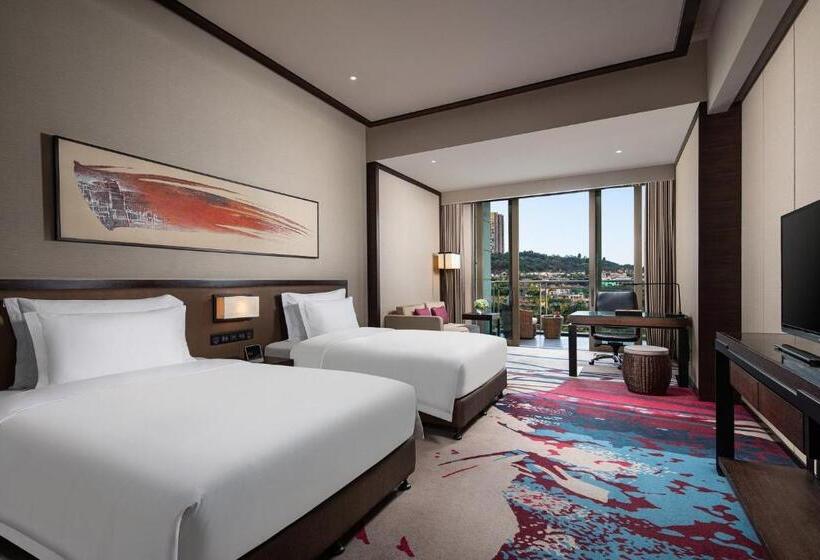 Deluxe Room, Crowne Plaza Chongqing New North Zone, An Ihg