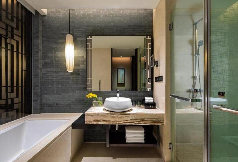 Standard Room, Crowne Plaza Chongqing New North Zone, An Ihg