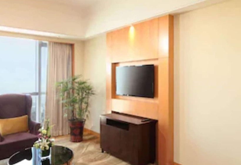 Suite King Bed, Doubletree By Hilton Hotel Wuhu