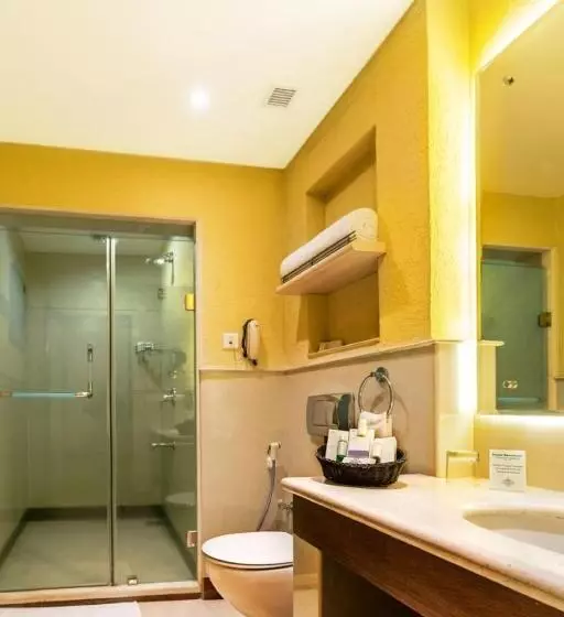 デラックスルーム, Flora Airport Hotel And Convention Centre Kochi