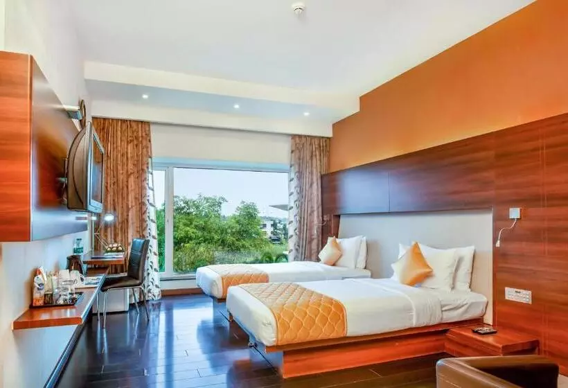 デラックスルーム, Flora Airport Hotel And Convention Centre Kochi