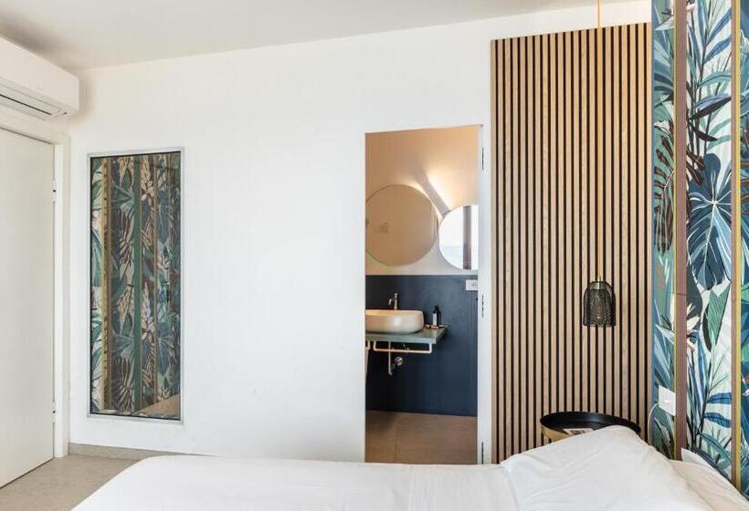 带海景的标准房, Giuggiulena