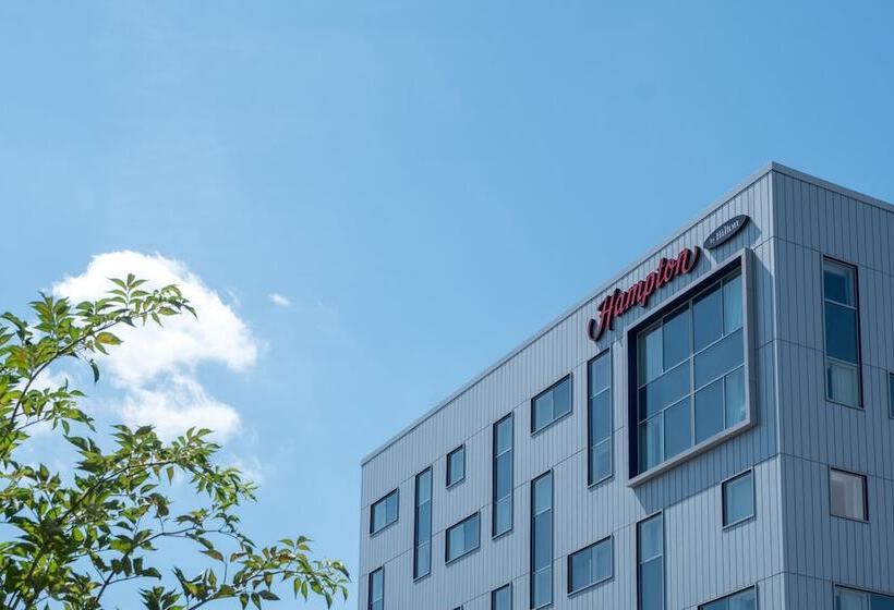 Номер Стандарт Двуспальная Кровать, Hampton By Hilton London Gatwick Airport