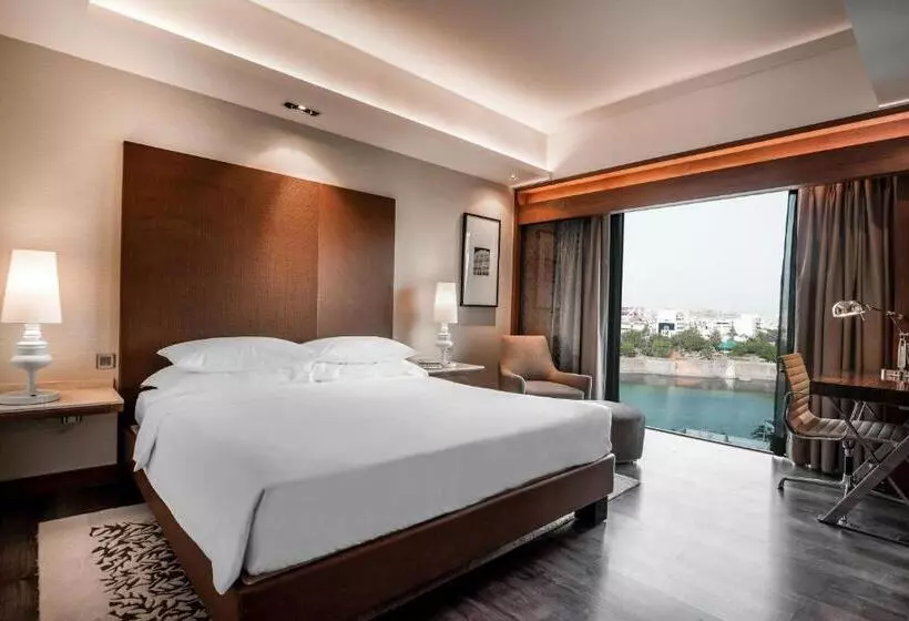 キングサイズベッドのスタンダードルーム, Hyatt Ahmedabad