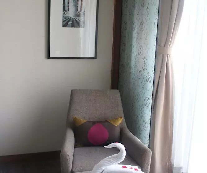 キングサイズベッドのスタンダードルーム, Hyatt Ahmedabad