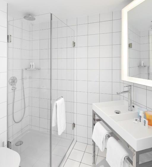 غرفة أساسية, Mama Shelter Marseille