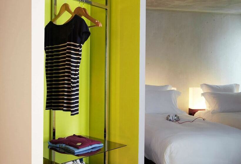 غرفة قياسية, Mama Shelter Marseille