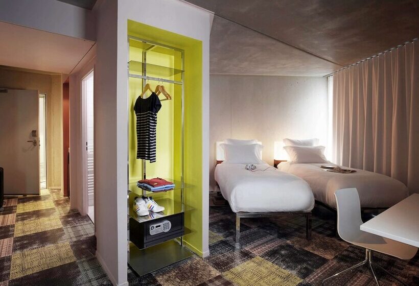 غرفة قياسية, Mama Shelter Marseille