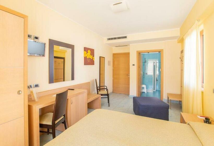 장애인을 위한 스탠다드 룸, Marc