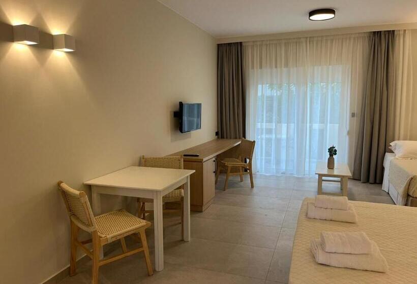 Студия Стандарт, Mediterranean Sea Top Floor