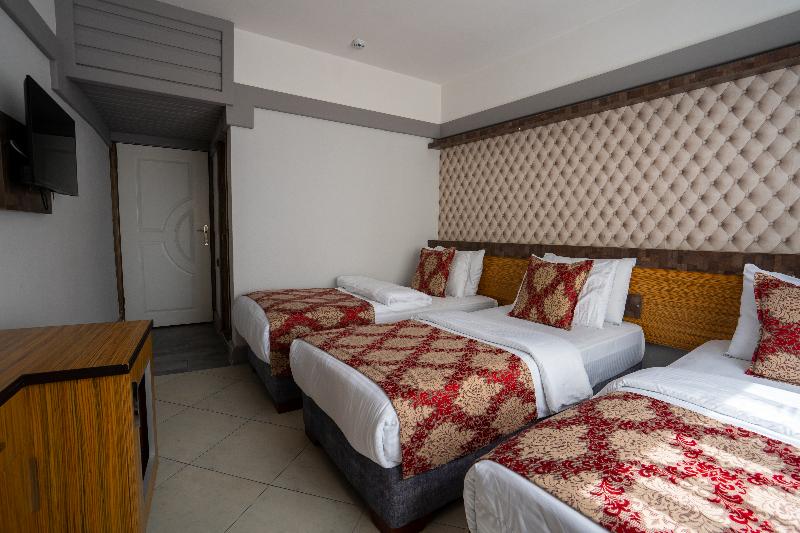 اتاق استاندارد سه نفره, Mevre