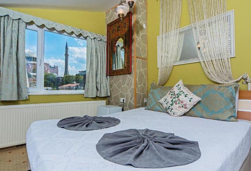 Pokój Rodzinny, Modern Sultan