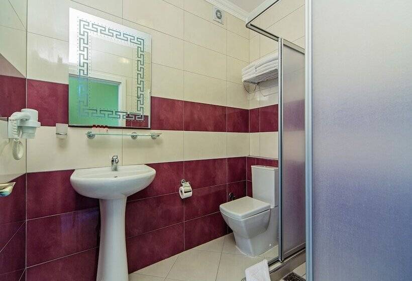 Pokój Rodzinny, Modern Sultan