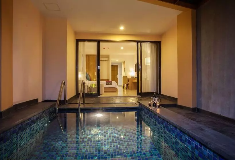 Suite with Pool, Cross Vibe Paasha Atelier Bali Kuta