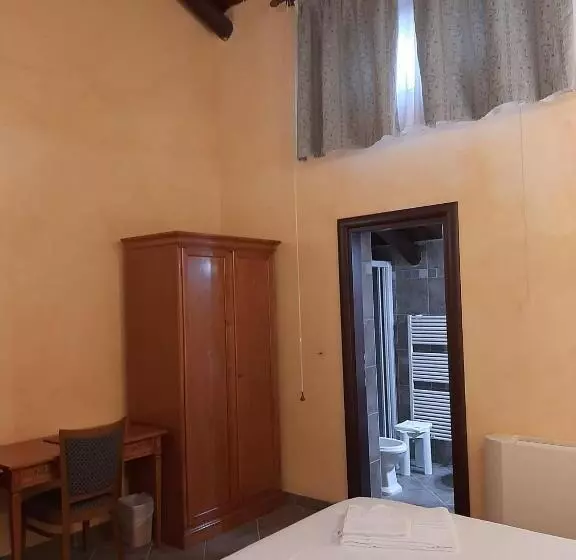 エコノミールーム, Palazzo Marzano