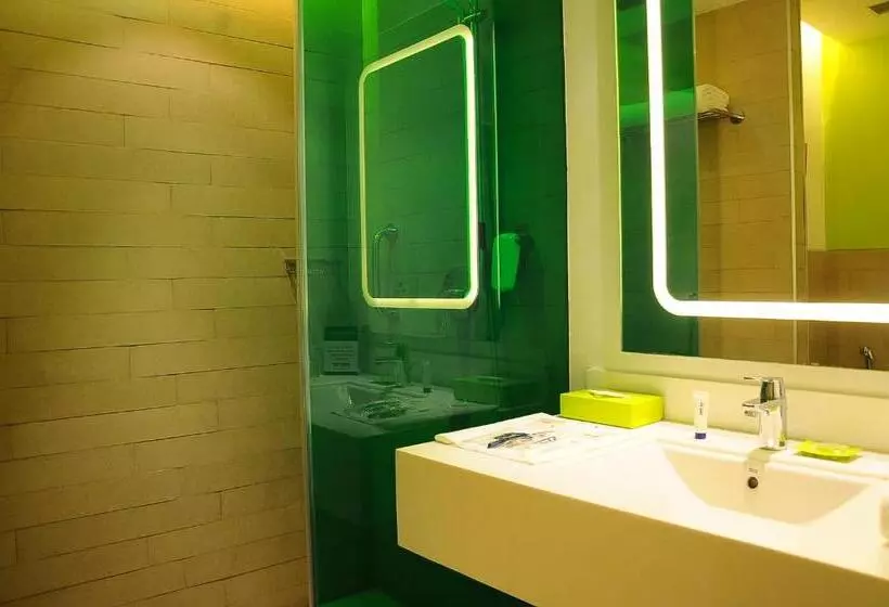 スーペリアールーム, Park Inn By Radisson Gurgaon Bilaspur