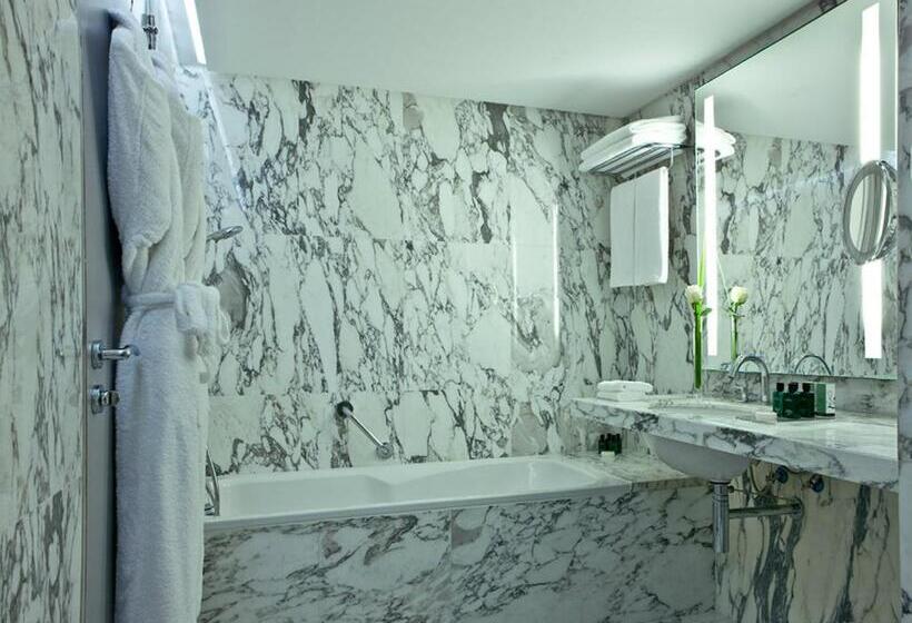 سوییت پرستیژ, Sofitel Abidjan Hotel Ivoire