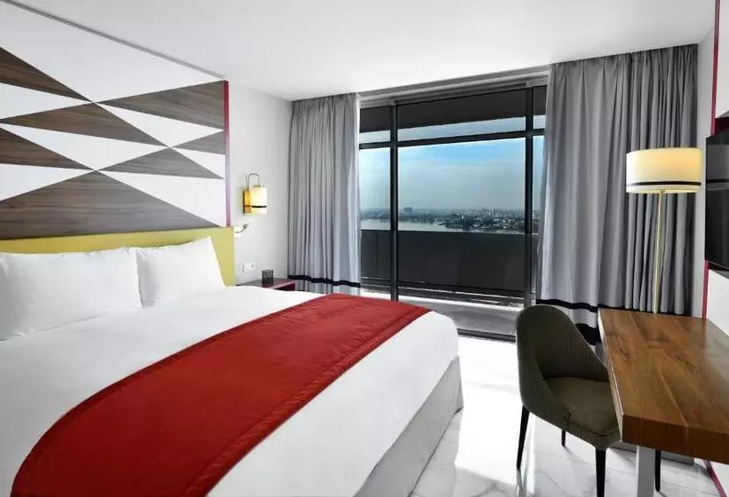 プレステージスイート, Sofitel Abidjan Hotel Ivoire