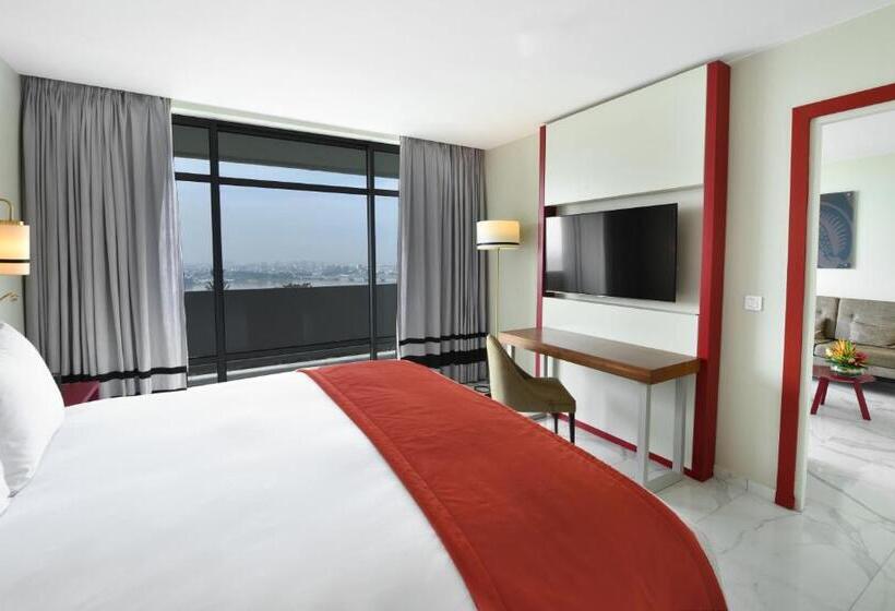 سوییت پرستیژ, Sofitel Abidjan Hotel Ivoire