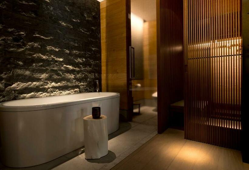 Люкс Повышенной Комфортности, The Chedi Andermatt