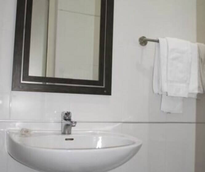 غرفة كومفورت, The Originals Du Grand Monarque Nantes Gare