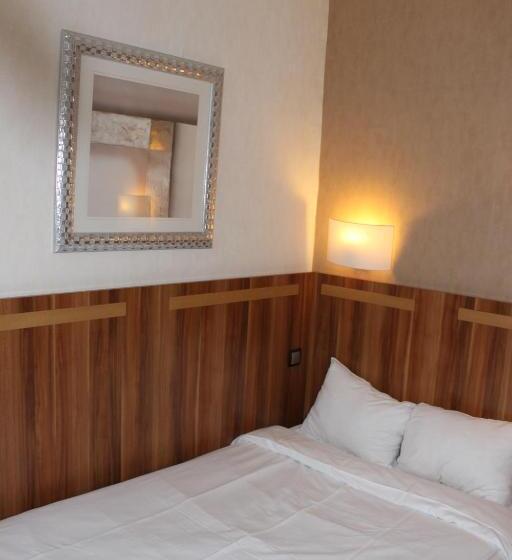 غرفة كومفورت فردية, The Originals Du Grand Monarque Nantes Gare