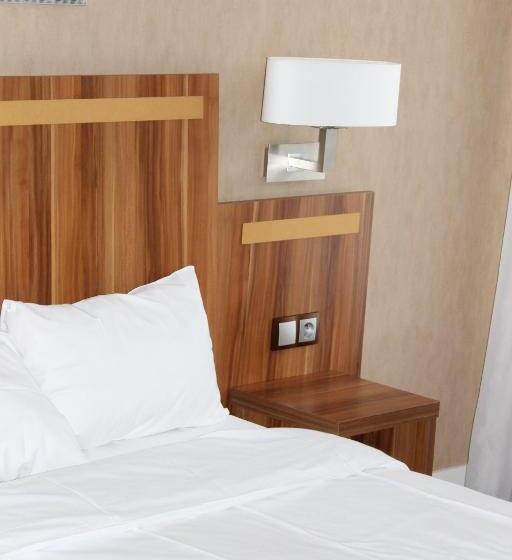 غرفة كومفورت, The Originals Du Grand Monarque Nantes Gare